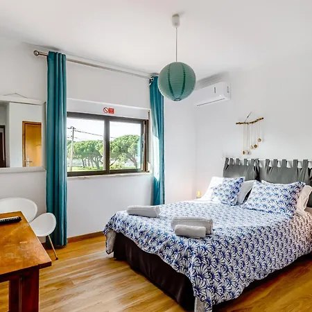 Villa Sublime Sun And Van, By Meco